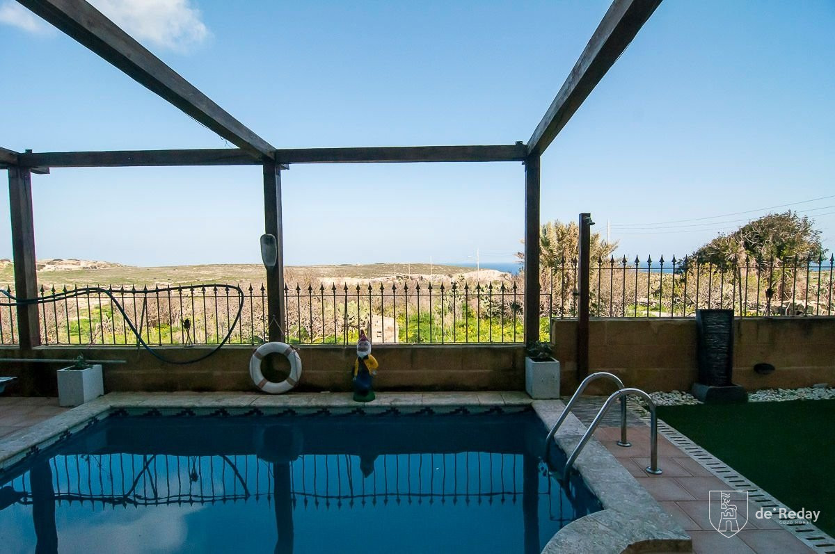 Spacious GroundFloor Apartment With Pool deReday Gozo Homes Long Lets