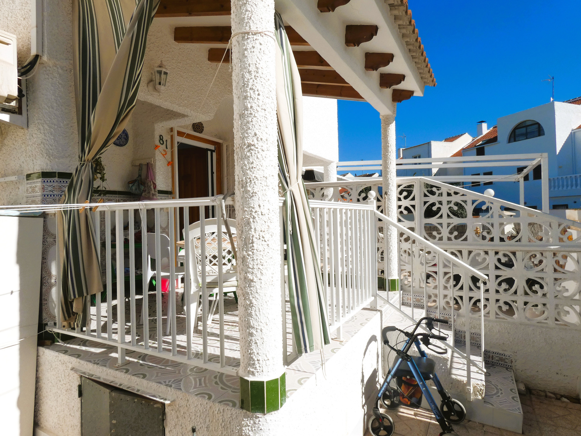 Bungalow till försäljning i Calas Blancas