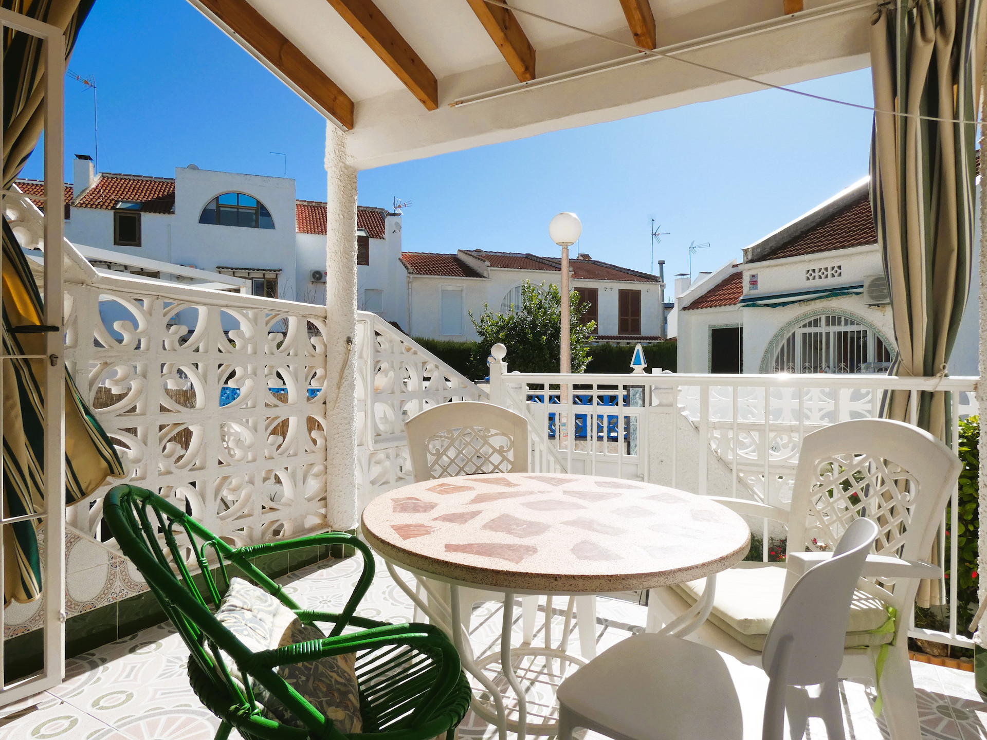 Bungalow till försäljning i Calas Blancas