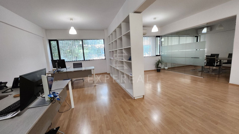 Γραφείο 160 μ² προς ενοικίαση στην τοποθεσία Nicosia - Trypiotis, Nicosia, Cyprus