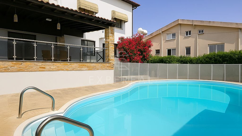 4-спальная отдельный дом в аренду 191 м² в Egkomi, Nicosia, Cyprus