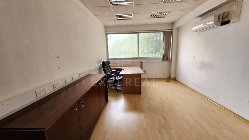 Офис 150 м² в аренду в Lykabittos, Nicosia, Cyprus