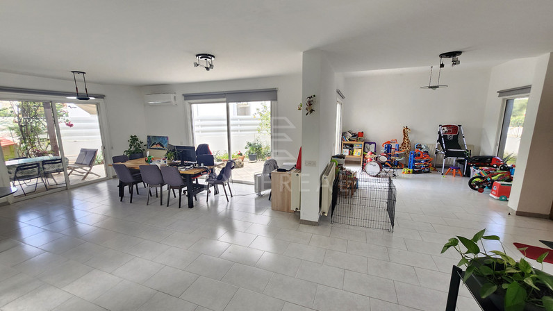 3-спальная отдельный дом на продажу 220 м² в Strovolos - Agios Vasileios, Nicosia, Cyprus
