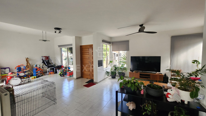 3-спальная отдельный дом на продажу 220 м² в Strovolos - Agios Vasileios, Nicosia, Cyprus