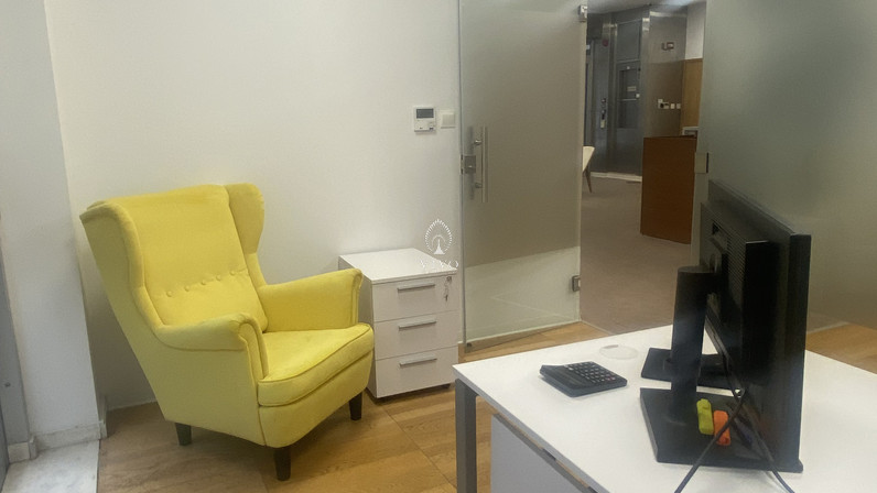 Офис 200 м² в аренду в Egkomi, Nicosia, Cyprus
