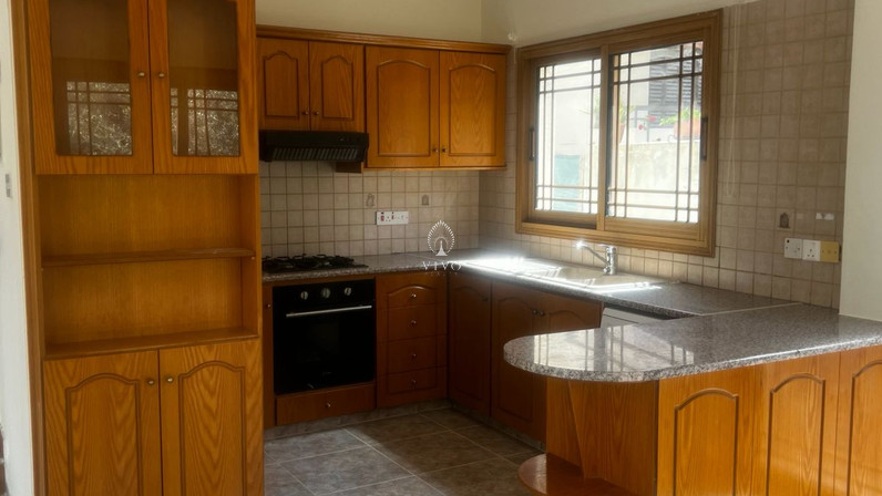 Commercial properties 110 m² for rent in Agios Athanasios, Limassol, Cyprus