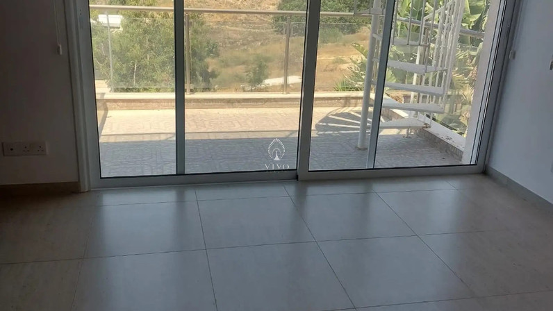 Commercial properties 81 m² for rent in Agios Athanasios, Limassol, Cyprus