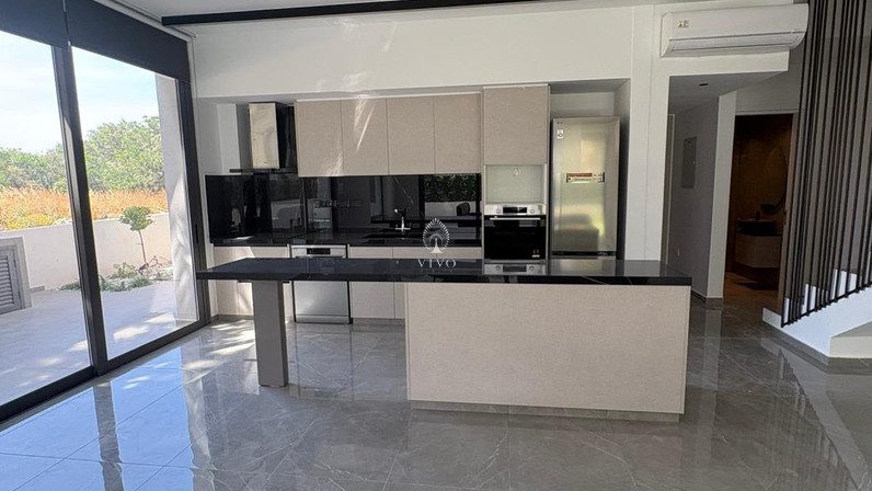 Commercial properties 140 m² for sale in Trachoni, Limassol, Cyprus