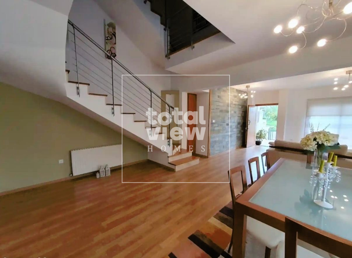 4 Bedroom Villa for Rent