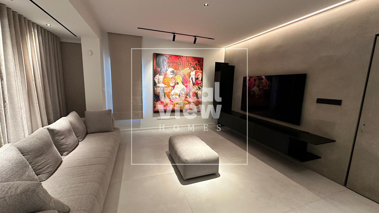 4 Bedroom Villa for Rent