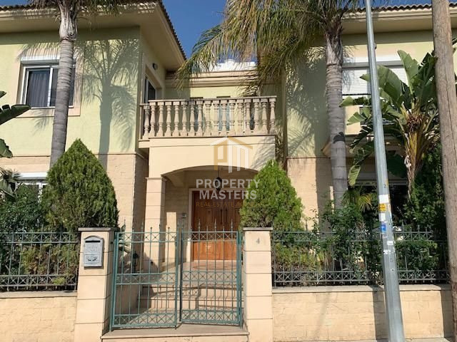 4 bedroom detached villa in Germasogia tourist area photo 1