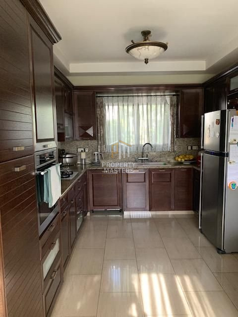 4 bedroom detached villa in Germasogia tourist area photo 3