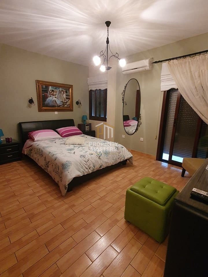 7 bedroom House in Apostolos Andreas photo 12