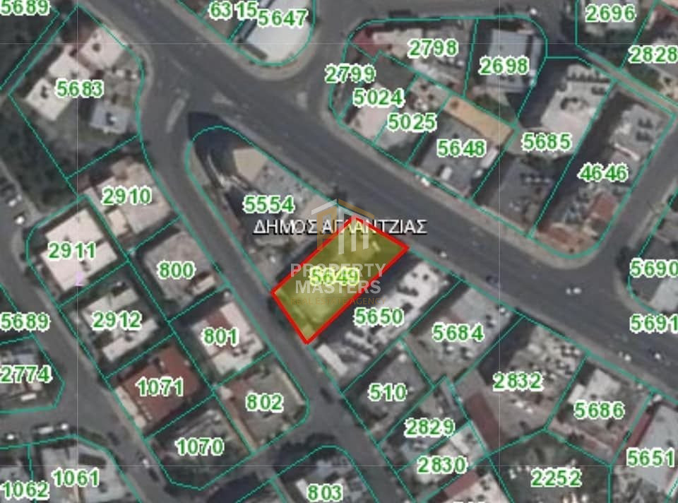 Big commercial plot in Aglantzia photo 1