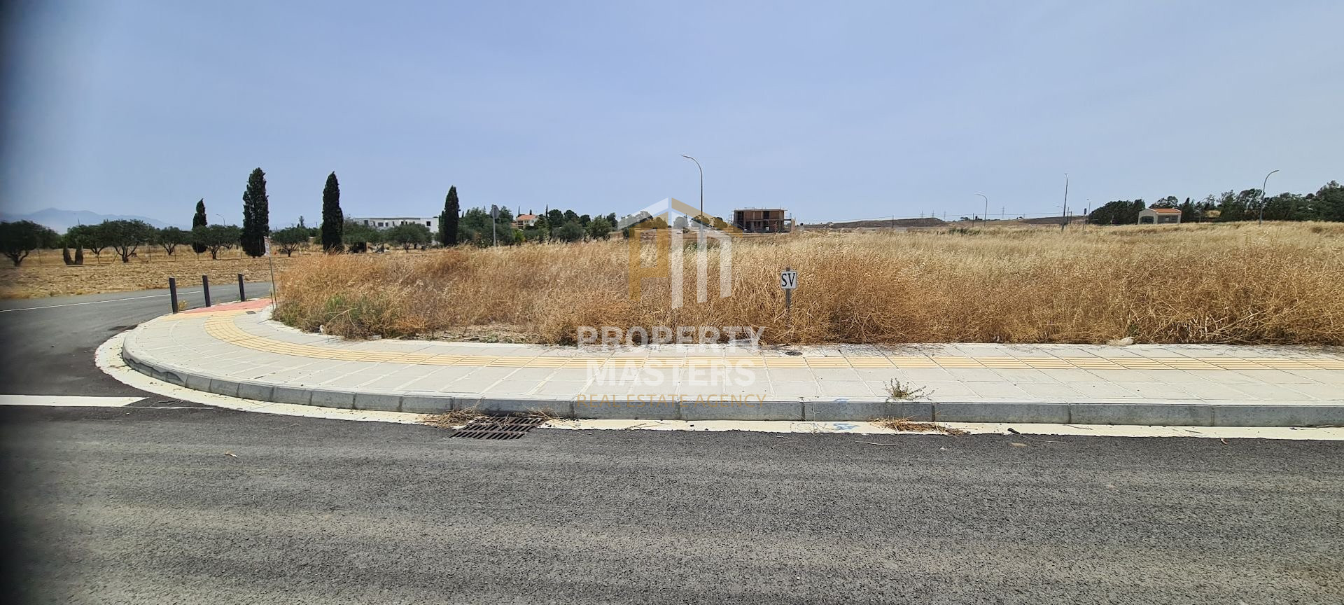 Residential plot in Latsia photo 2