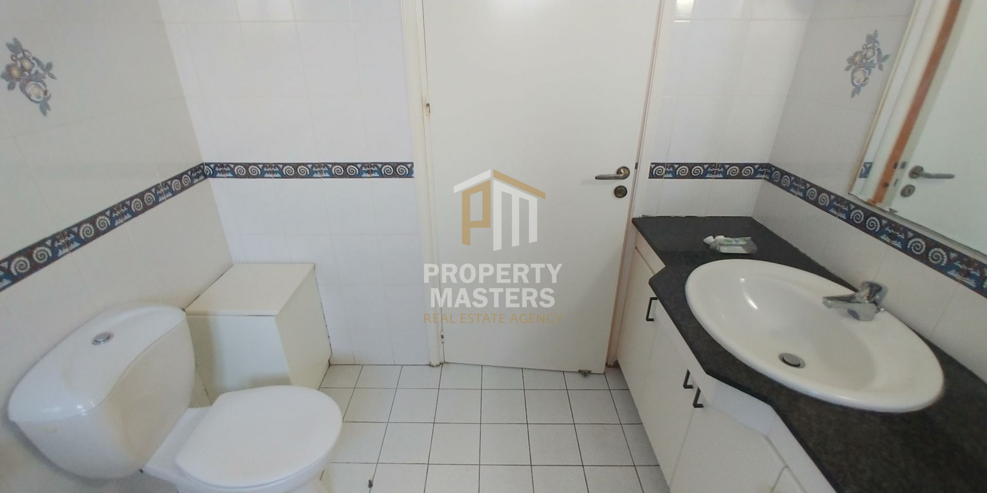 4 bedroom independent house in Latsia, Nicosia photo 13
