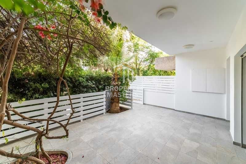 2 Bedroom Apartment in Strovolos — Agioi Omologites, Nicosia