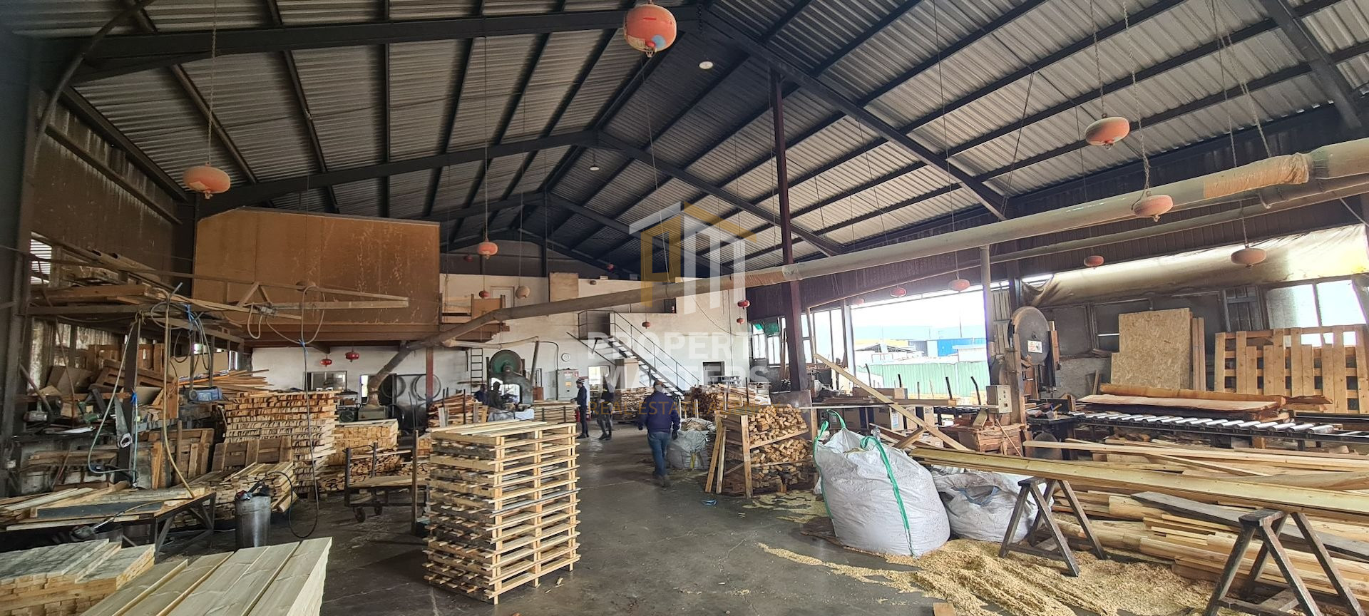 Industrial Building in Dali photo 2
