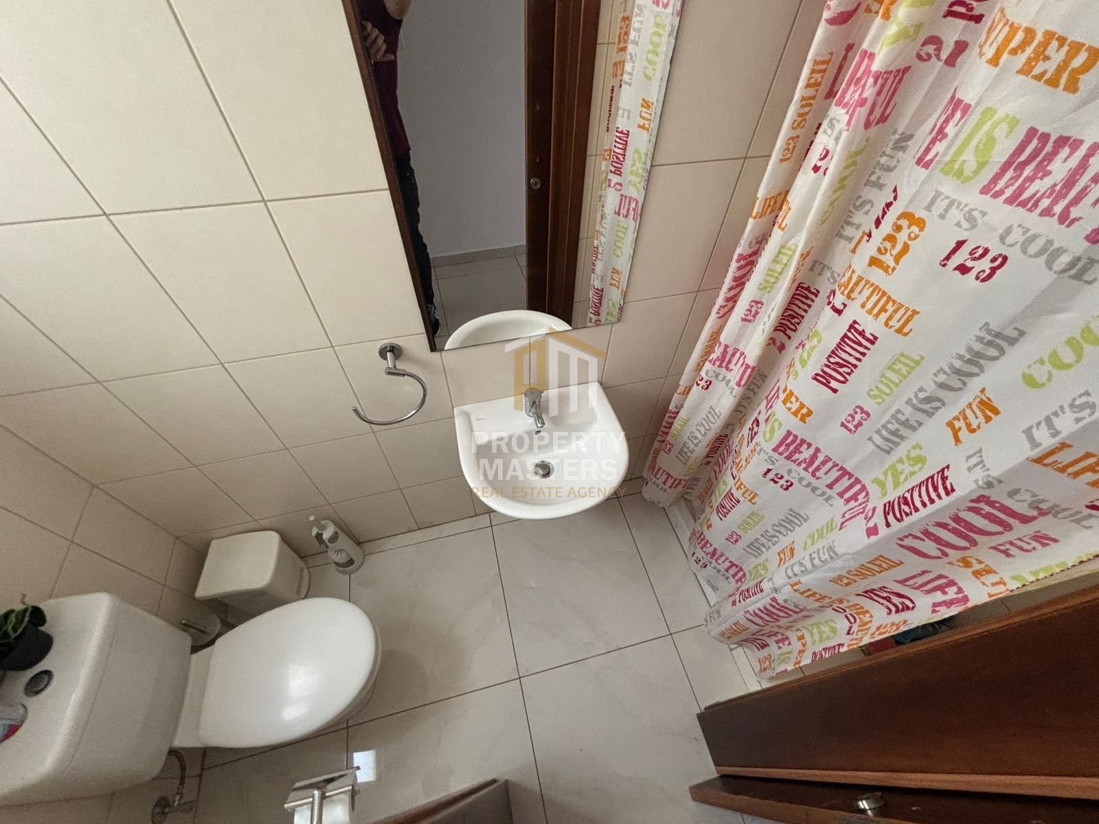 3 bedroom apartment in Acropoli photo 14