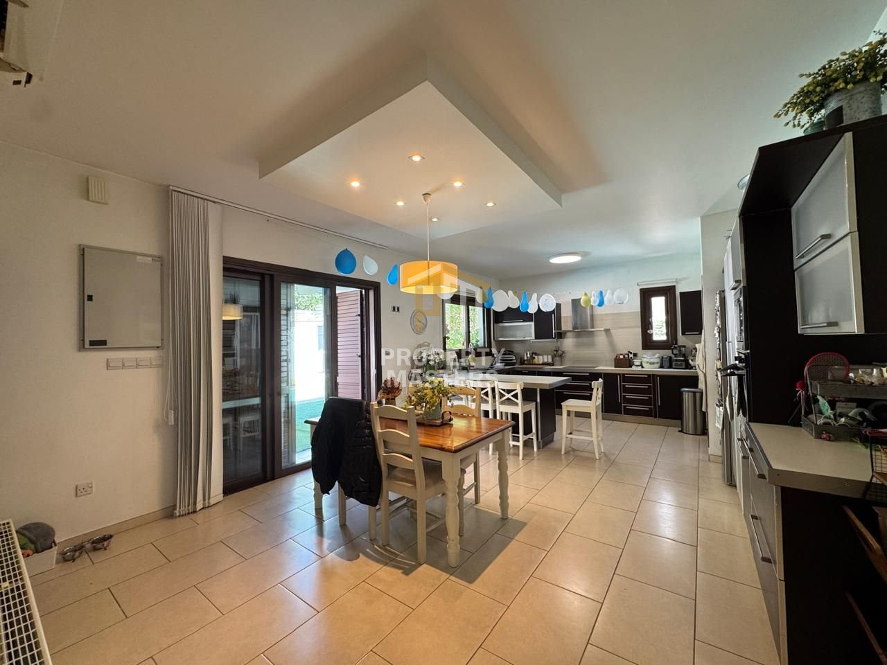 4 bedroom Detached House in Egkomi — Makedonitissa photo 4