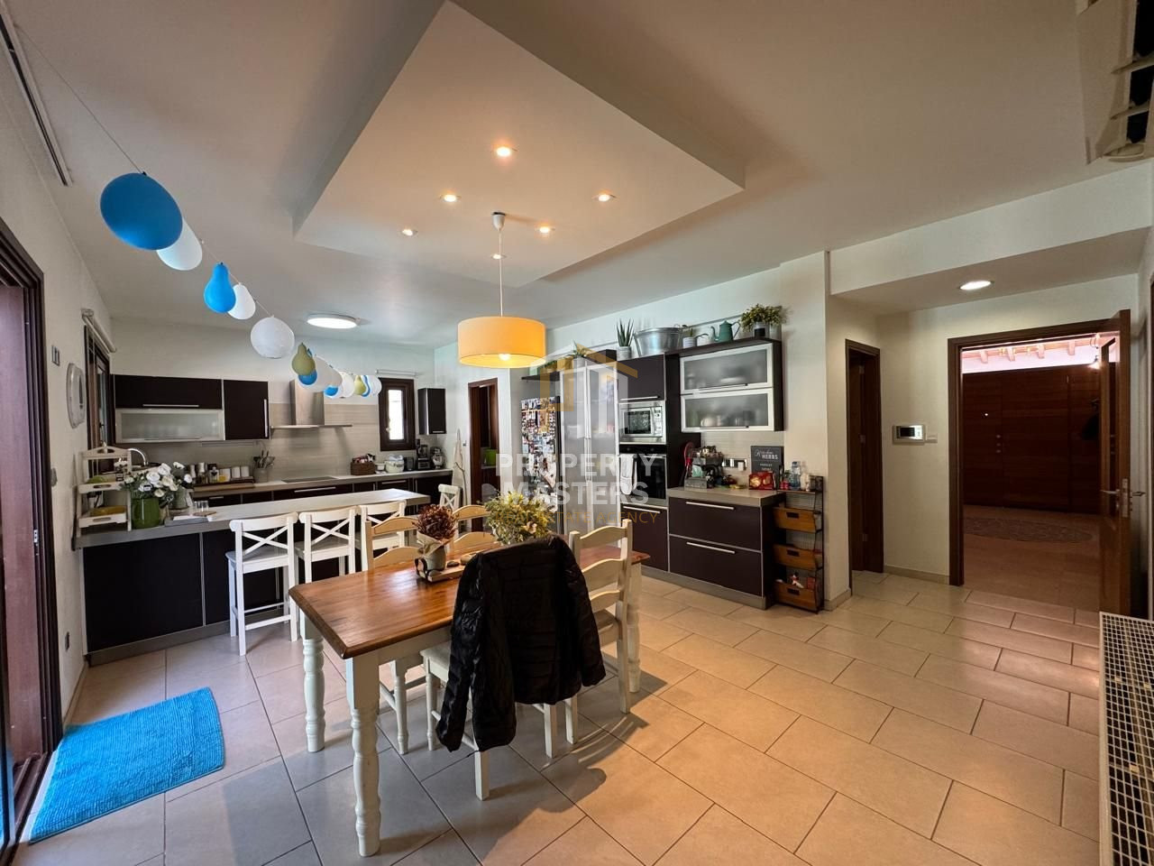 4 bedroom Detached House in Egkomi — Makedonitissa photo 3
