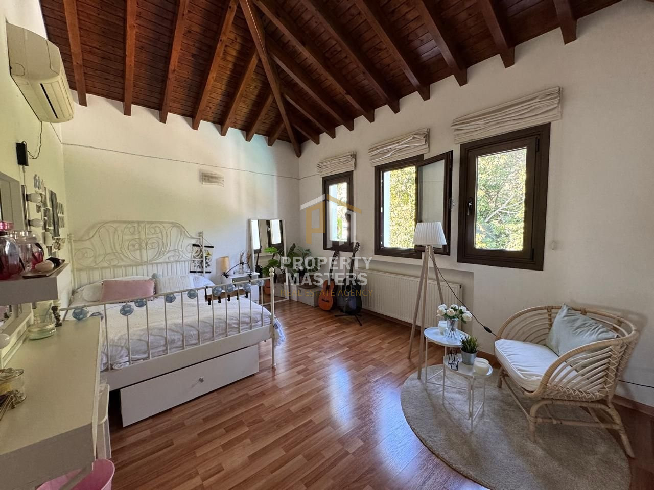 4 bedroom Detached House in Egkomi — Makedonitissa photo 23