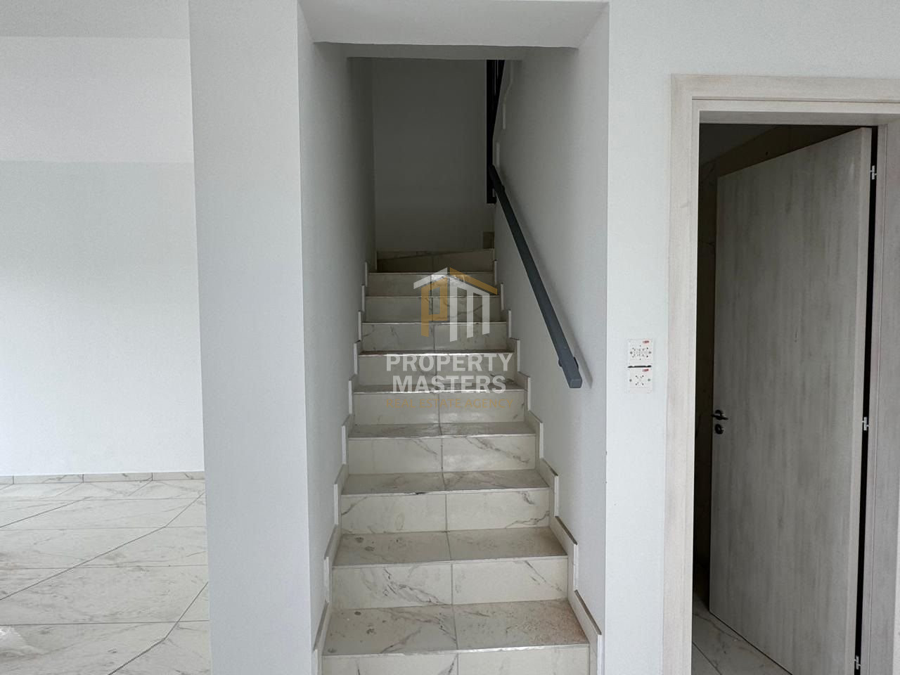 House, Semi detached, Key Ready, Brand new, Quiet neighbourhood photo 4