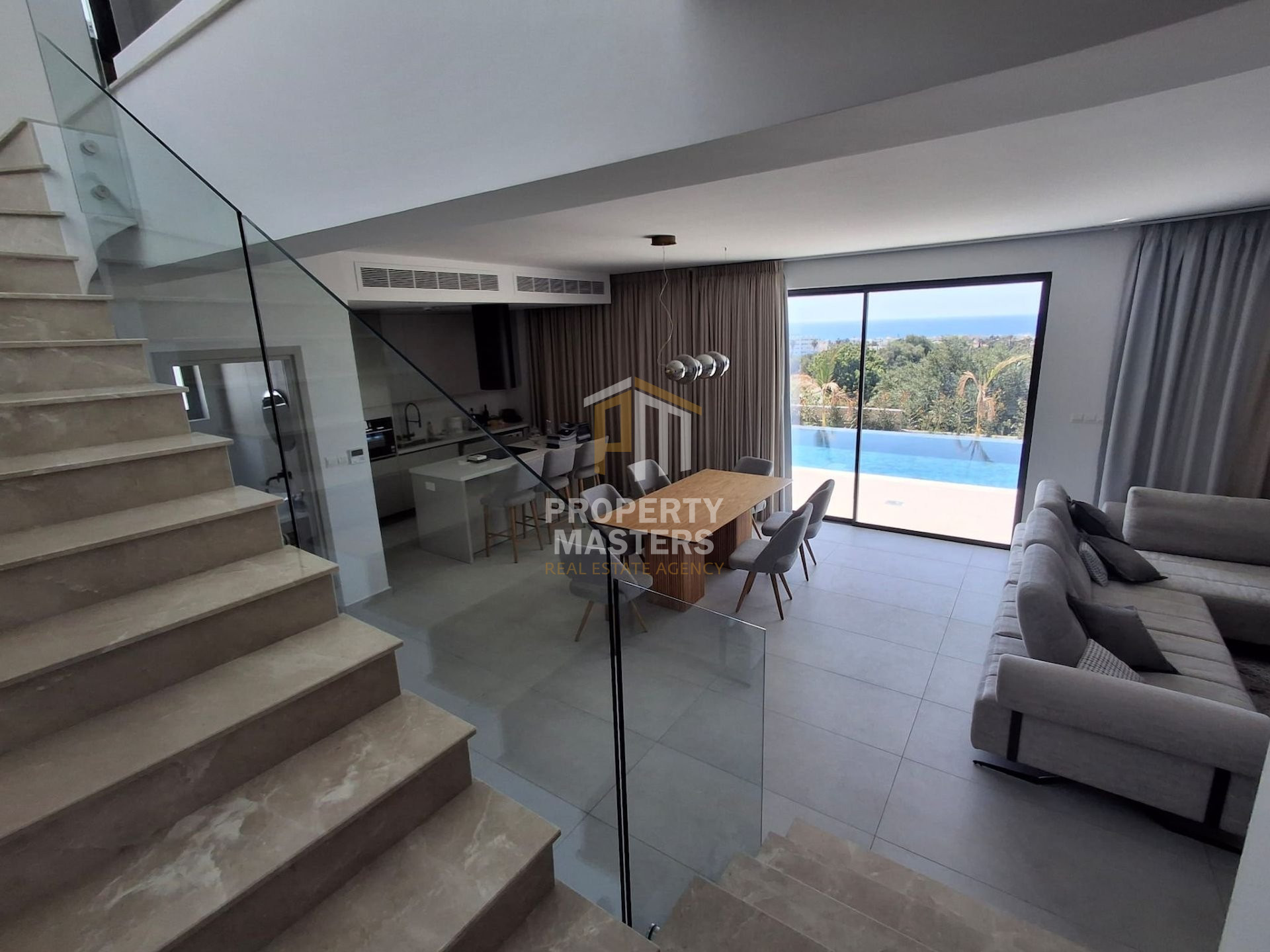 Modern Sea View Villa with Pool in Chlorakas photo 11