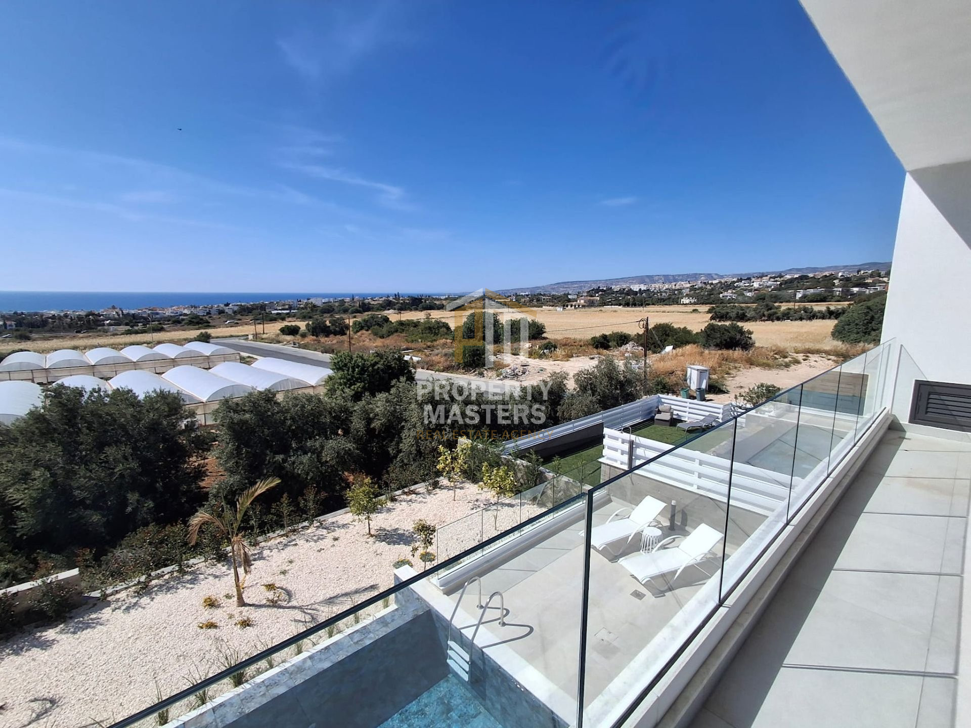 Modern Sea View Villa with Pool in Chlorakas photo 5