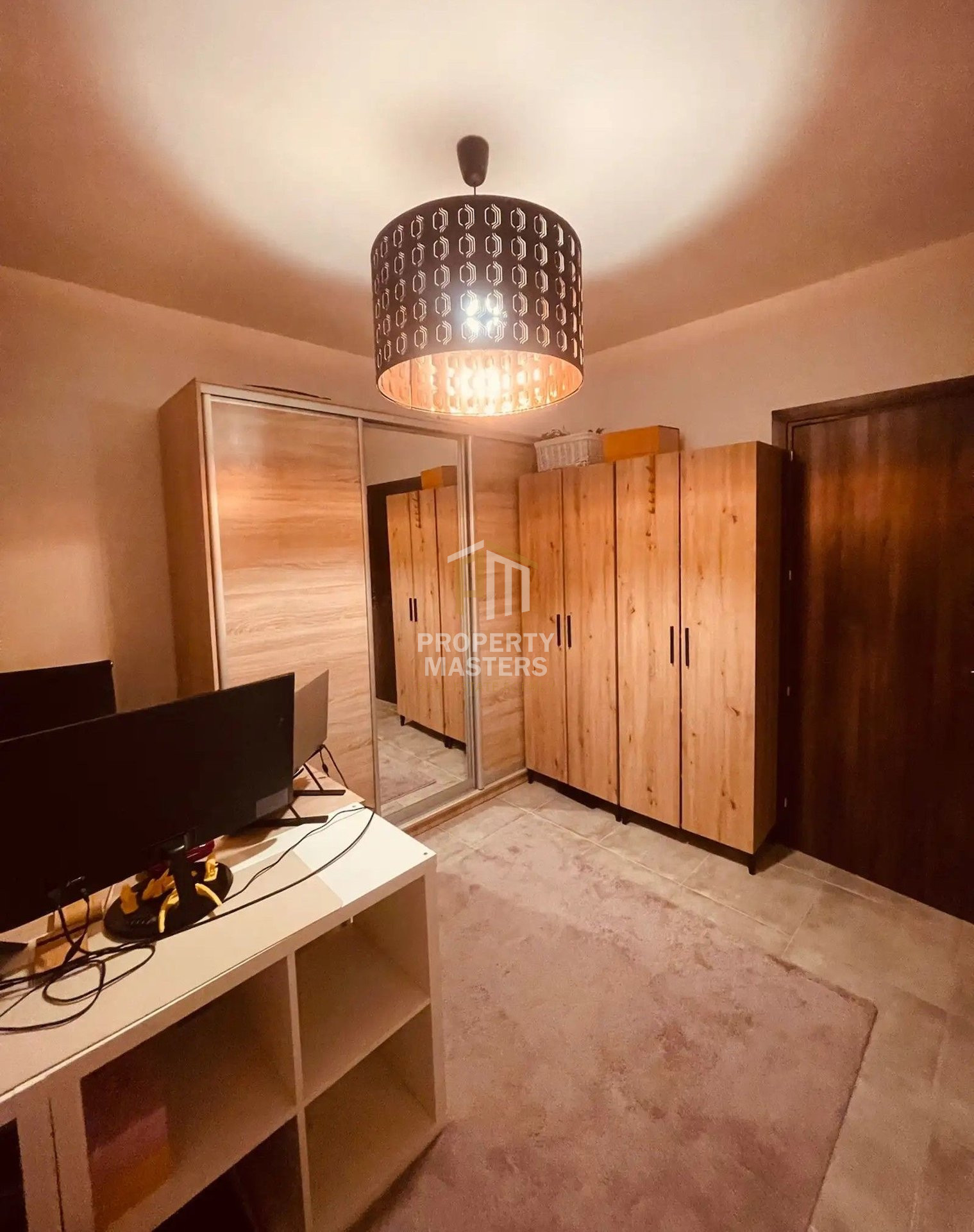 3 Bedroom Apartment in Strovolos — Agioi Omologites, Nicosia