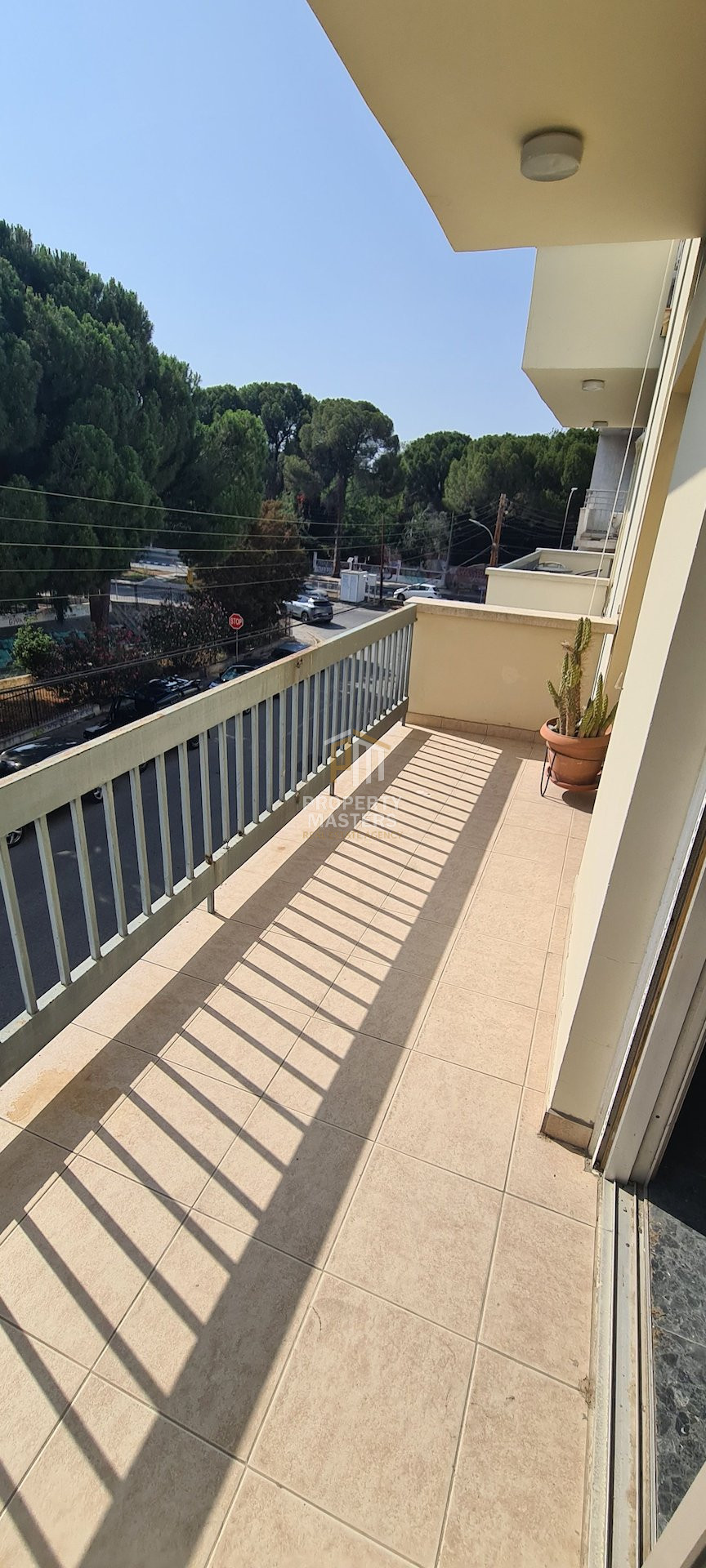Spacious Three Bedroom Apartment in Vibrant Egkomi photo 5