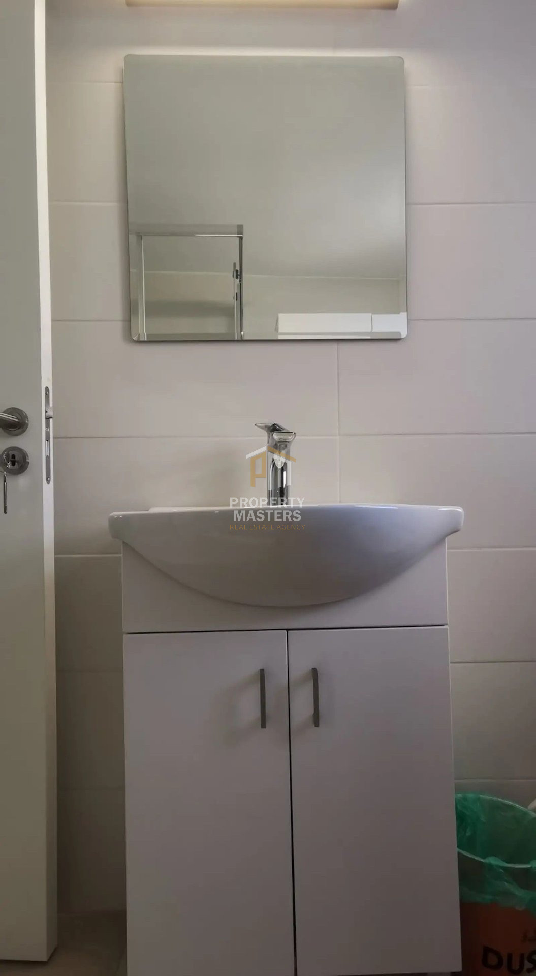 1 Bedroom Maisonette in Strovolos — Agioi Omologites, Nicosia