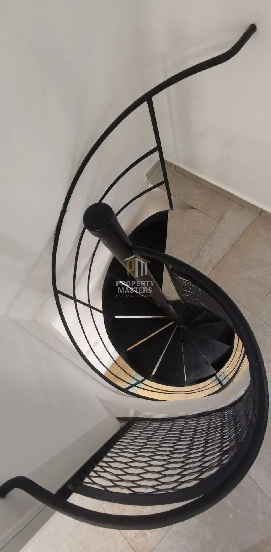 1 Bedroom Maisonette in Strovolos — Agioi Omologites, Nicosia