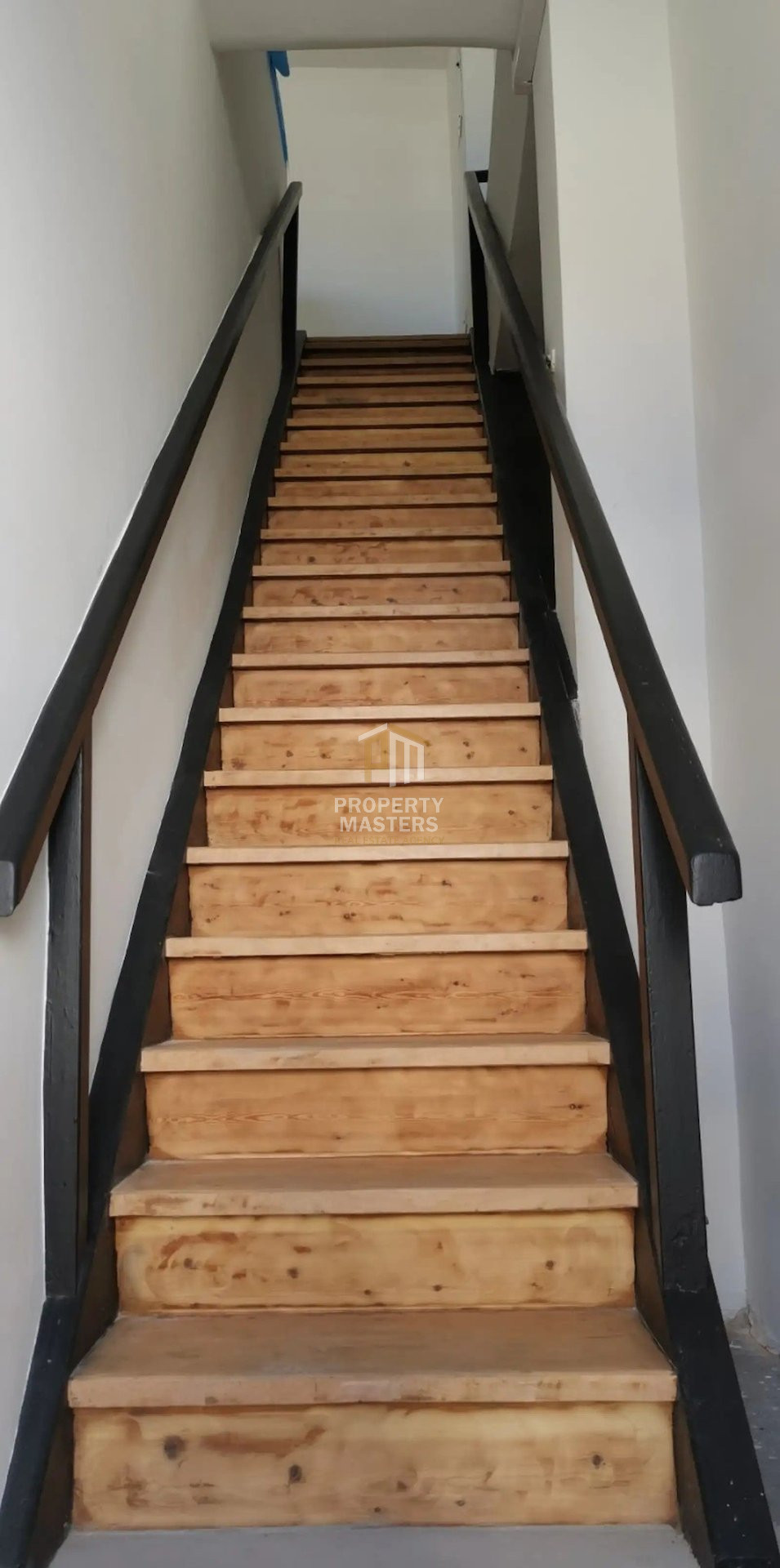 1 Bedroom Maisonette in Strovolos — Agioi Omologites, Nicosia