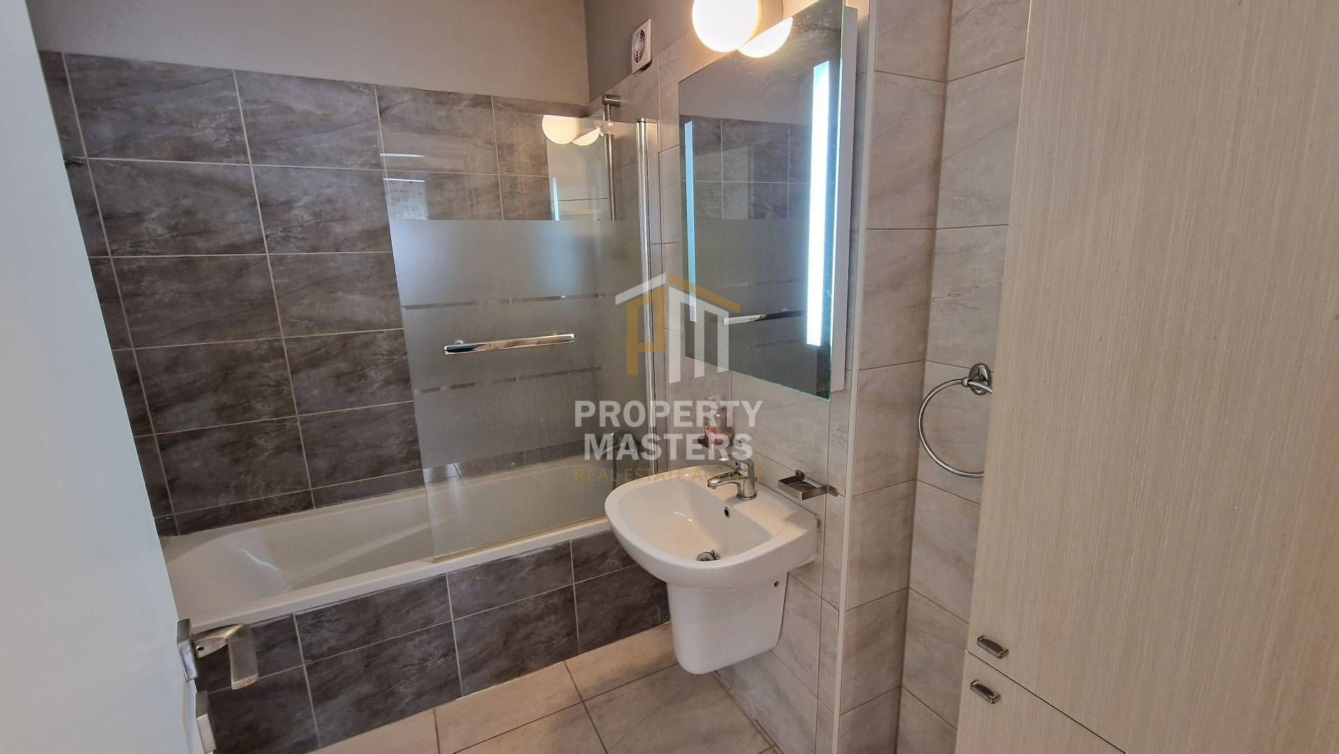 3 Bedroom Apartment in Palouriotissa, Nicosia