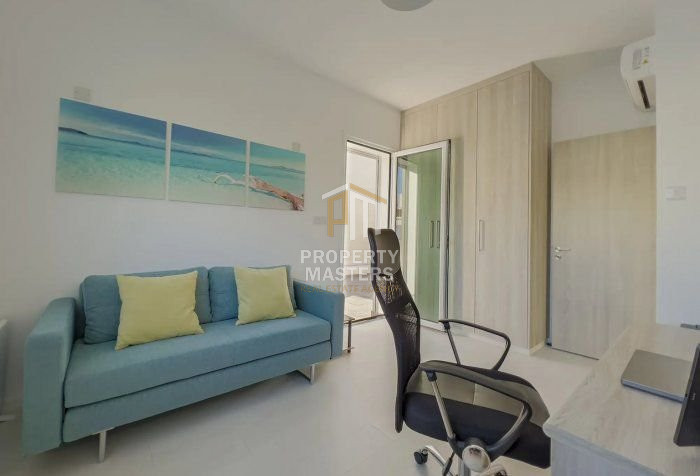 The Konia Heights Residence – Modern Living Elevated photo 14