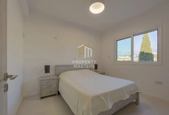 The Konia Heights Residence – Modern Living Elevated photo 15