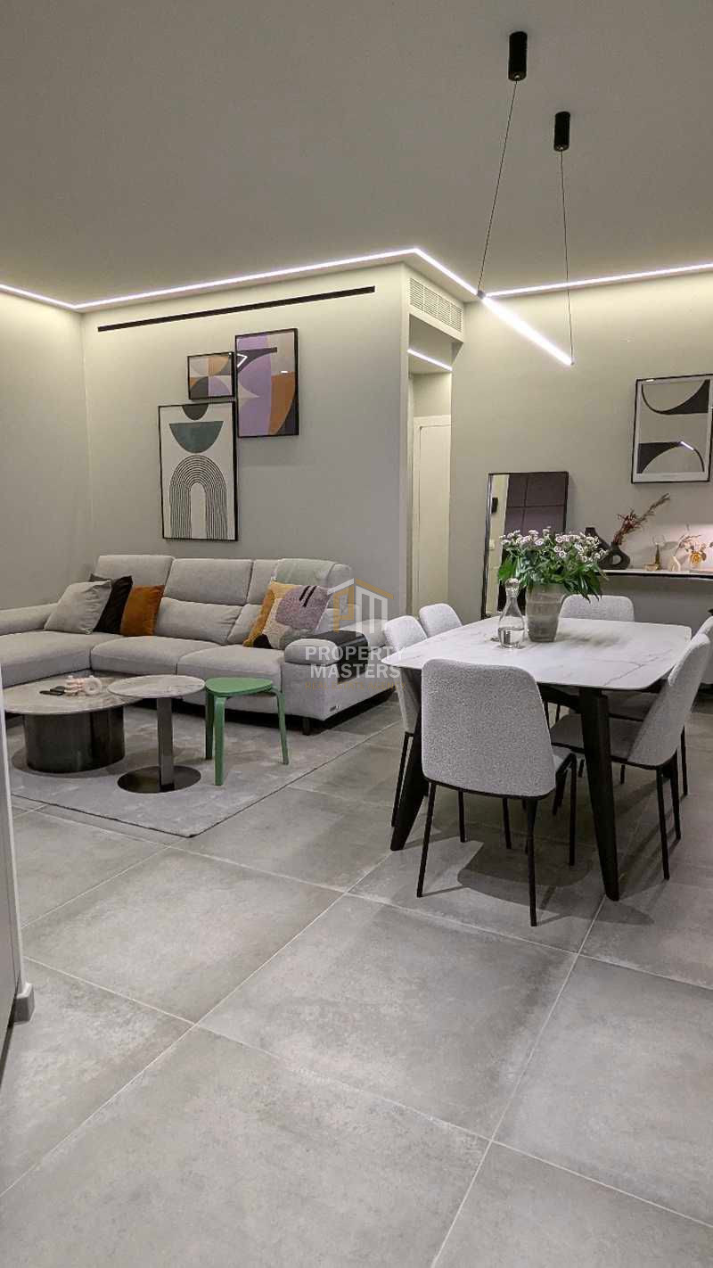 Property media 4
