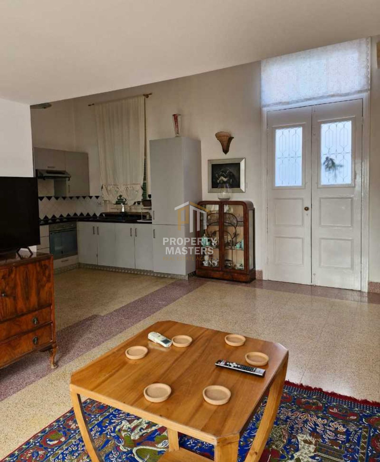 3 Bedroom  Semi-Detached House in Town Center, Nicosia