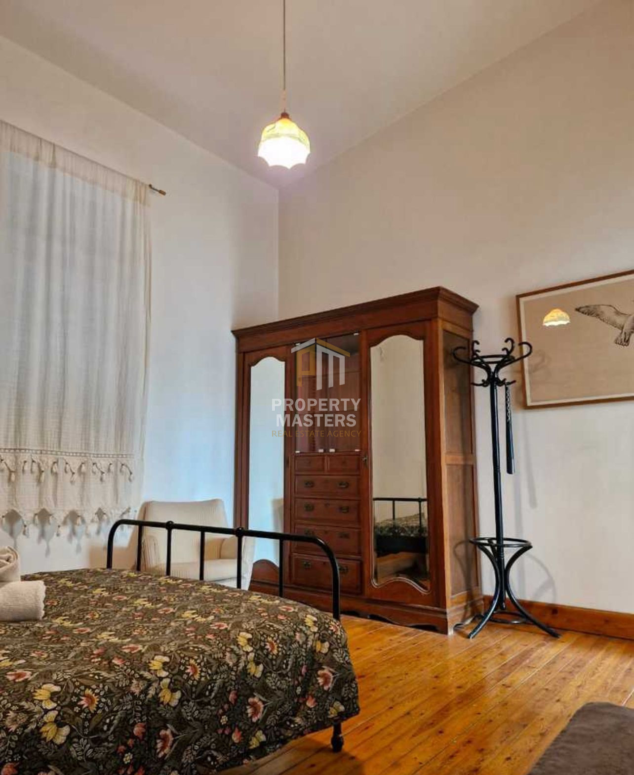 3 Bedroom  Semi-Detached House in Town Center, Nicosia