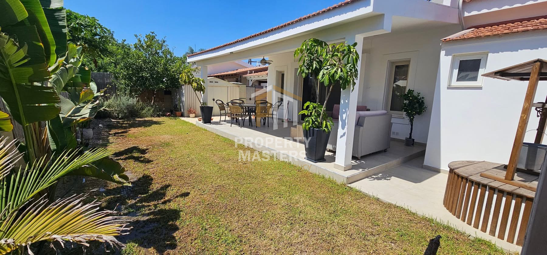 Modern Seafront Bungalow in Kiti with Pool photo 10