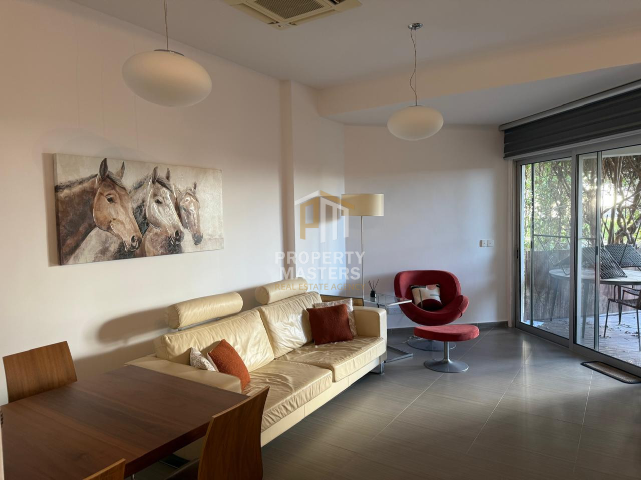 Spacious Furnished 2 Bedroom Apartment with Common Pool in Germasogeia photo 1