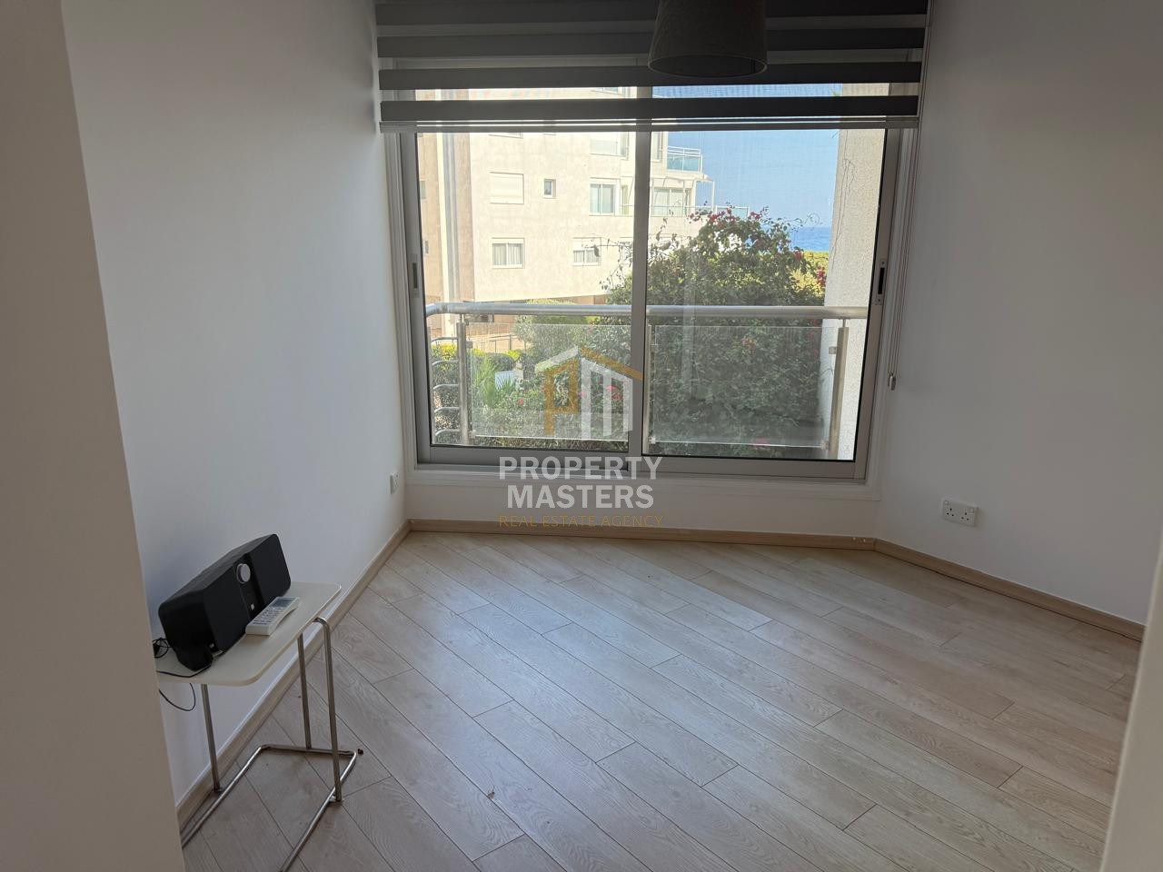 Spacious Furnished 2 Bedroom Apartment with Common Pool in Germasogeia photo 9
