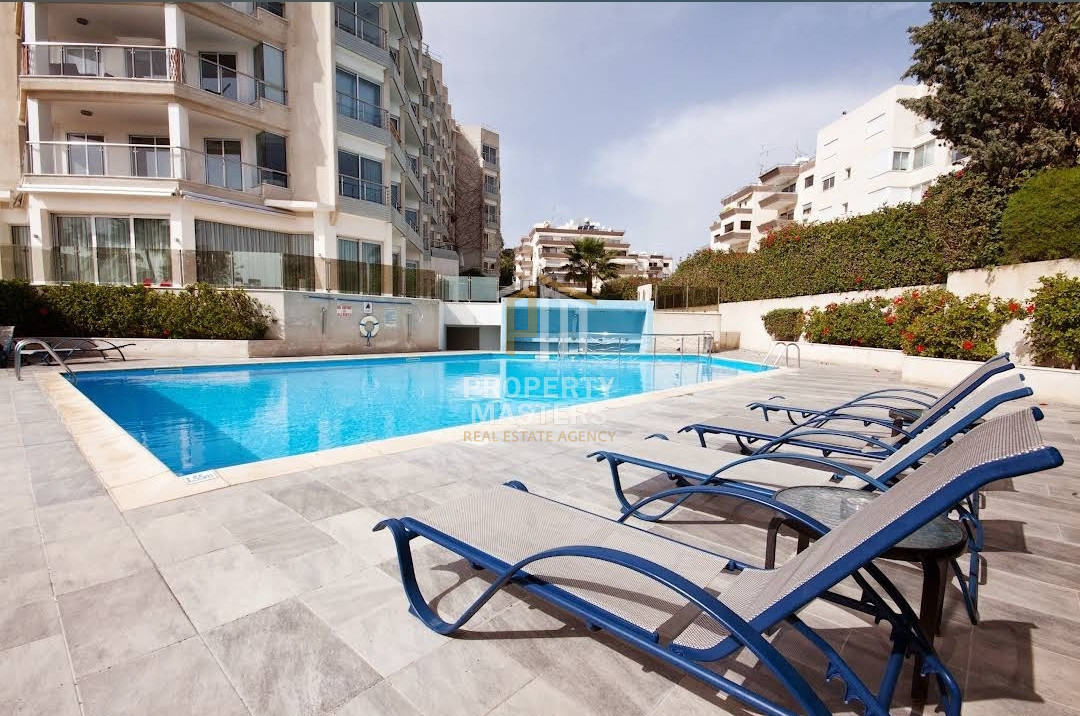 Spacious Furnished 2 Bedroom Apartment with Common Pool in Germasogeia photo 14