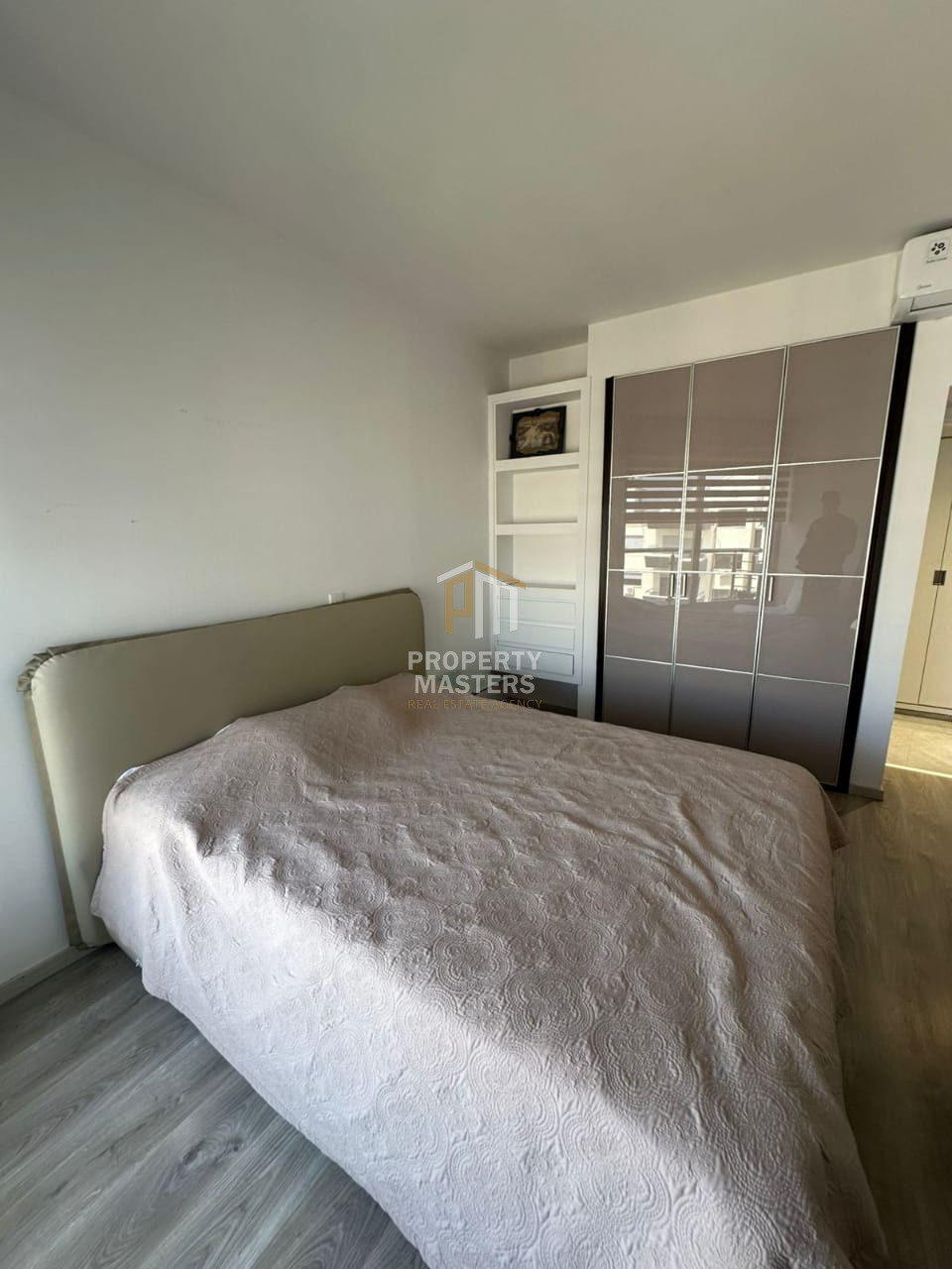 Fully Furnished 1 Bedroom Apartment in Vibrant Germasogeia Area photo 4
