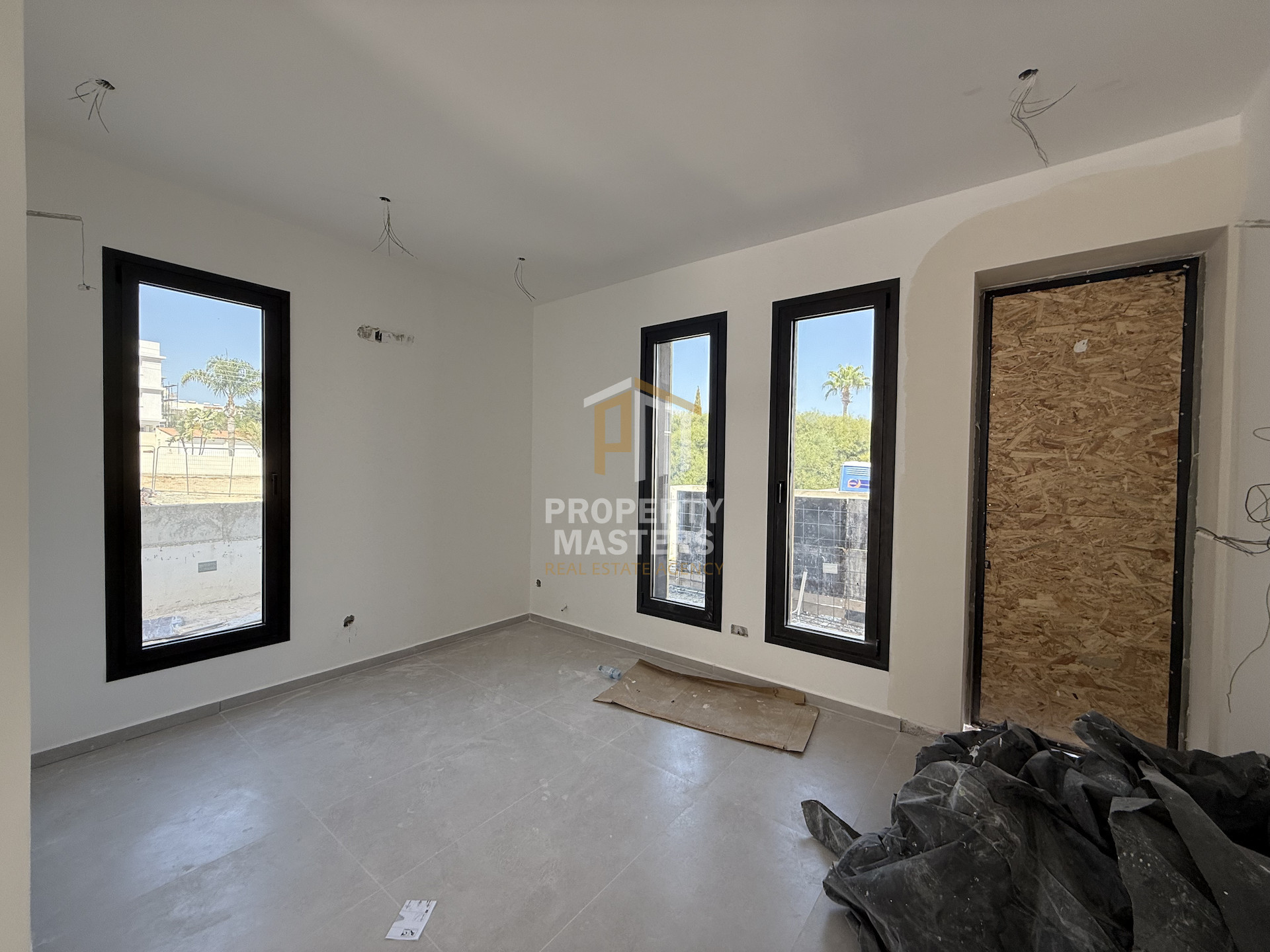 Semi Detached House in Oroklini photo 5