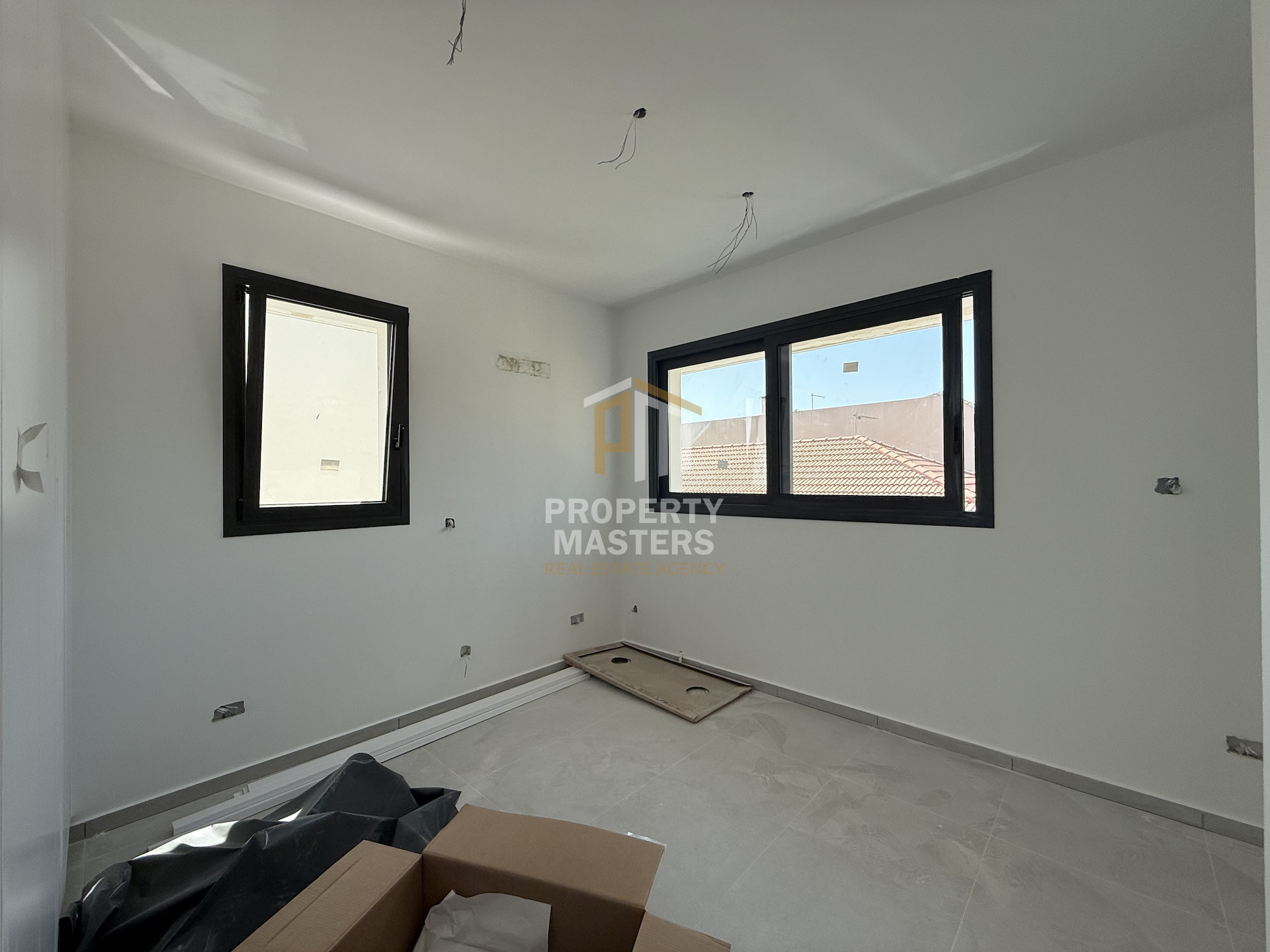 Semi Detached House in Oroklini photo 11