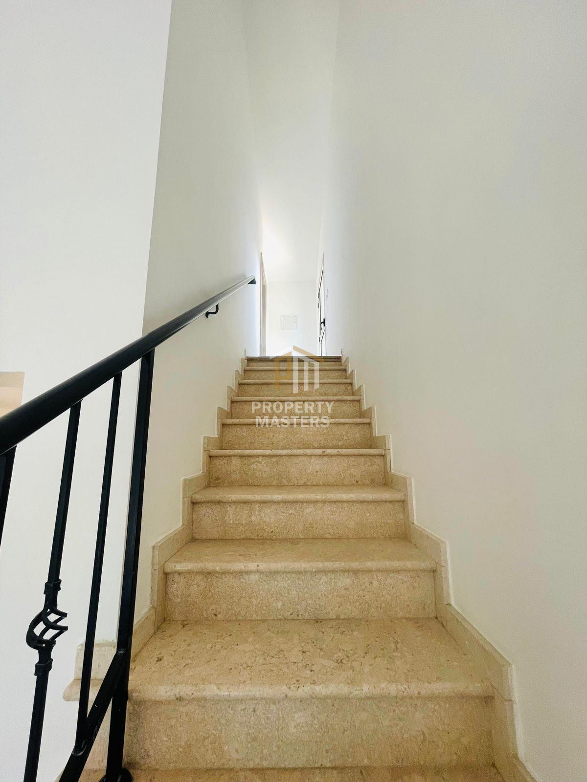 Sea Front 3 Bedroom Villa with Common Pool in Pyrgos Lemesou photo 12