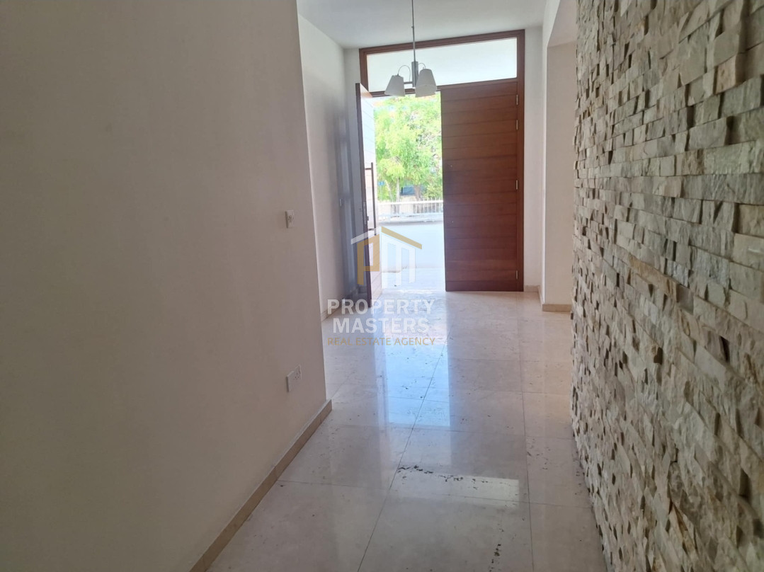 Spacious Four Bedroom Groundfloor House in Strovolos photo 14