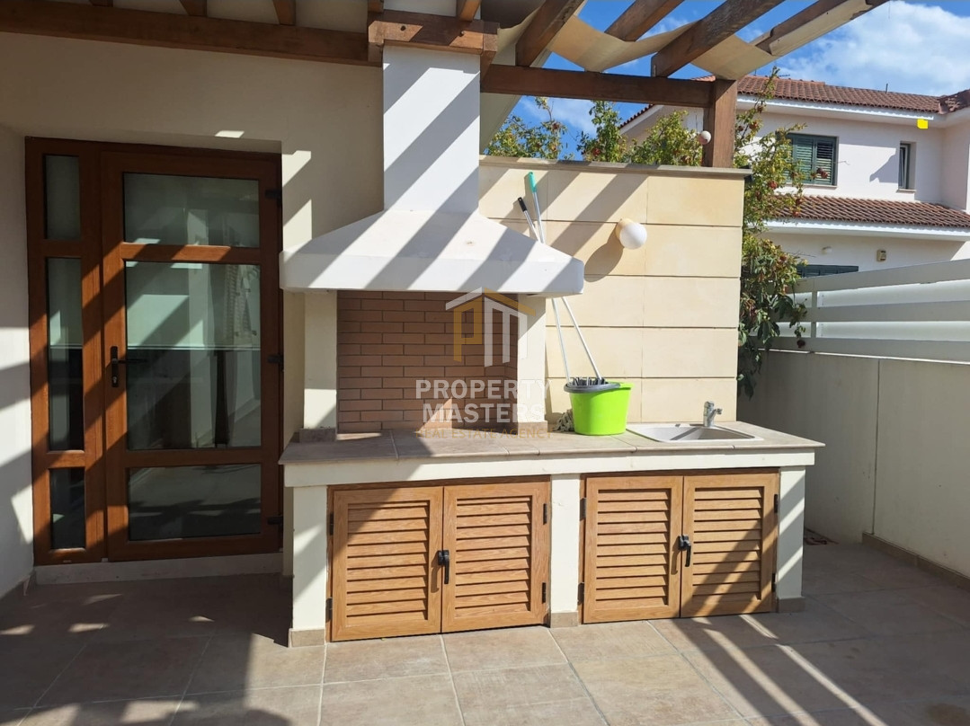 Spacious Four Bedroom Groundfloor House in Strovolos photo 2